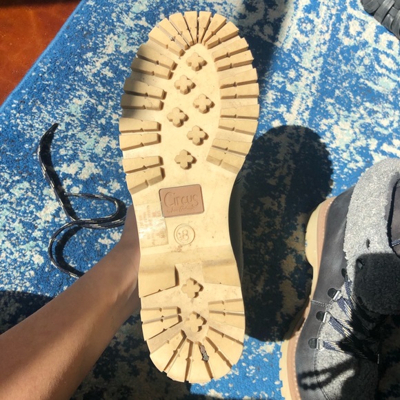 Sam Edelman Boots - Picture 8 of 9